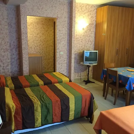 Gemini Apartment