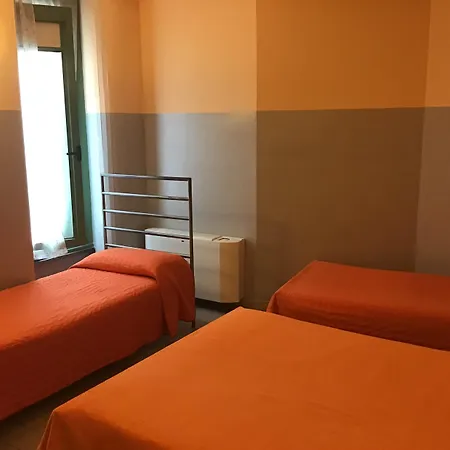 Gemini Apartment *