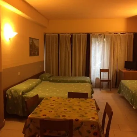 Gemini Apartment *